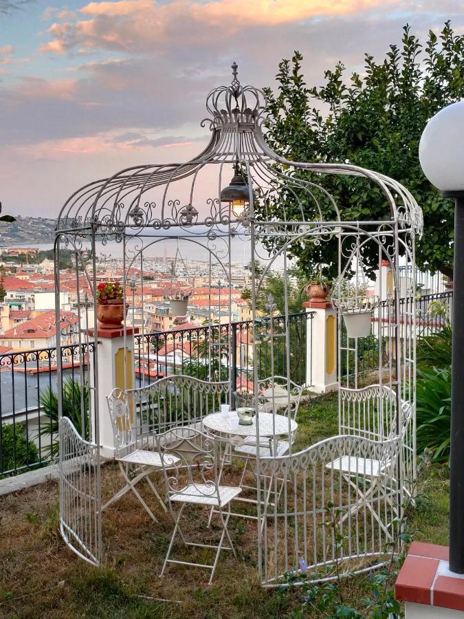 La Casa Del Sole Hotel Sanremo Exterior photo