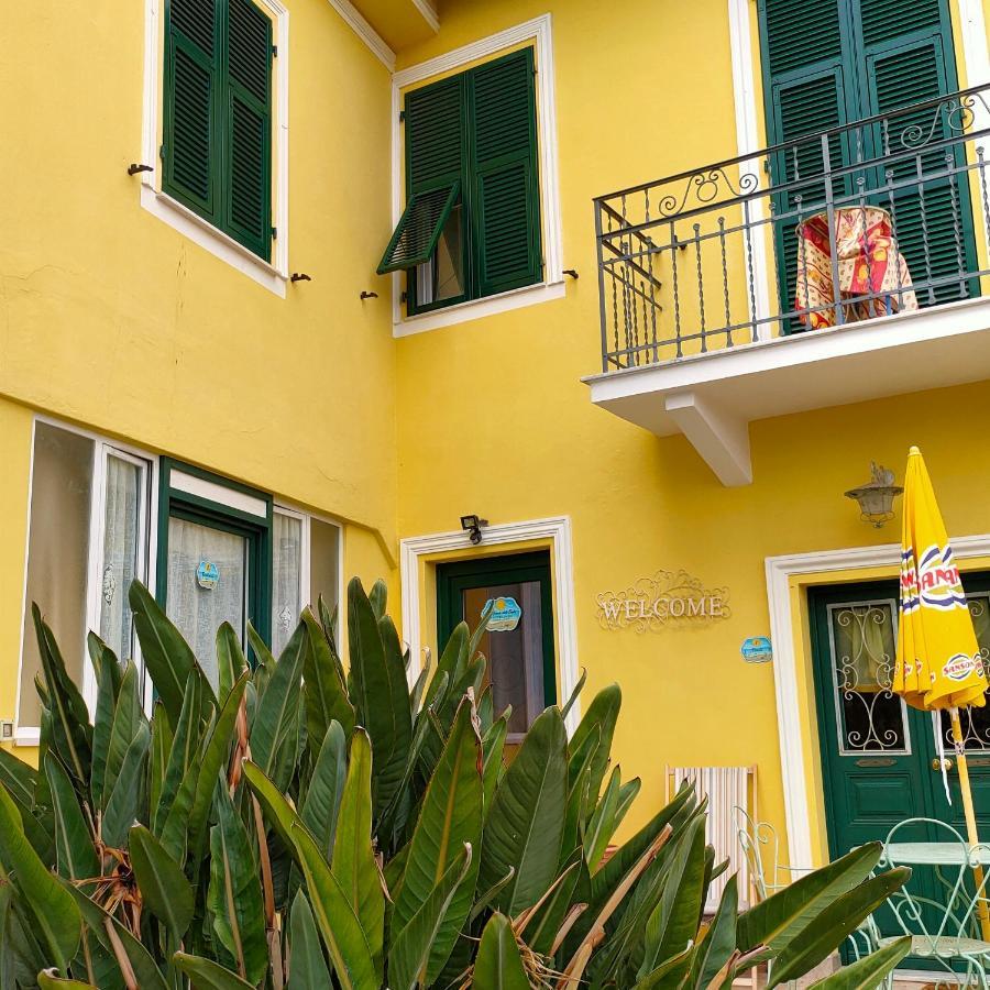 La Casa Del Sole Hotel Sanremo Exterior photo