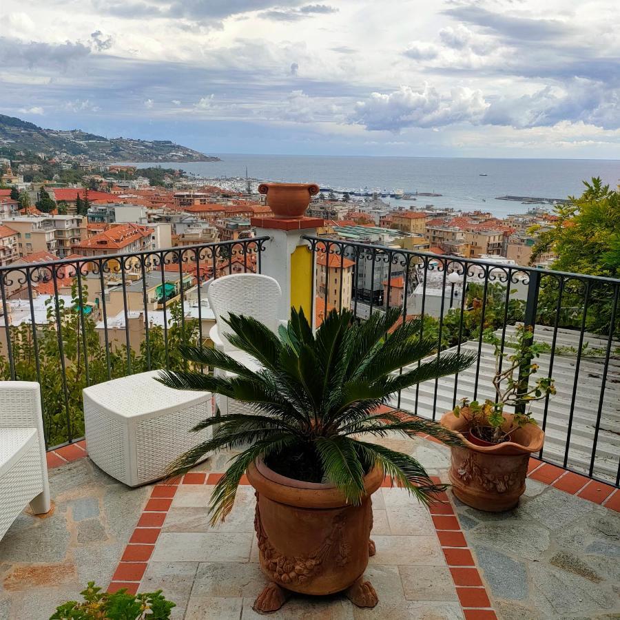 La Casa Del Sole Hotel Sanremo Exterior photo