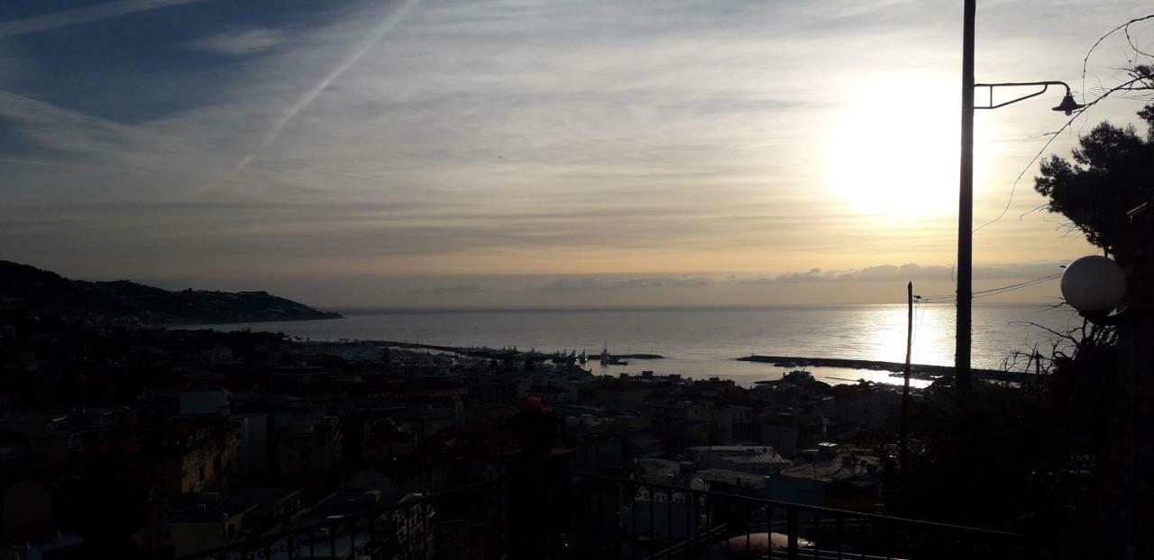 La Casa Del Sole Hotel Sanremo Exterior photo