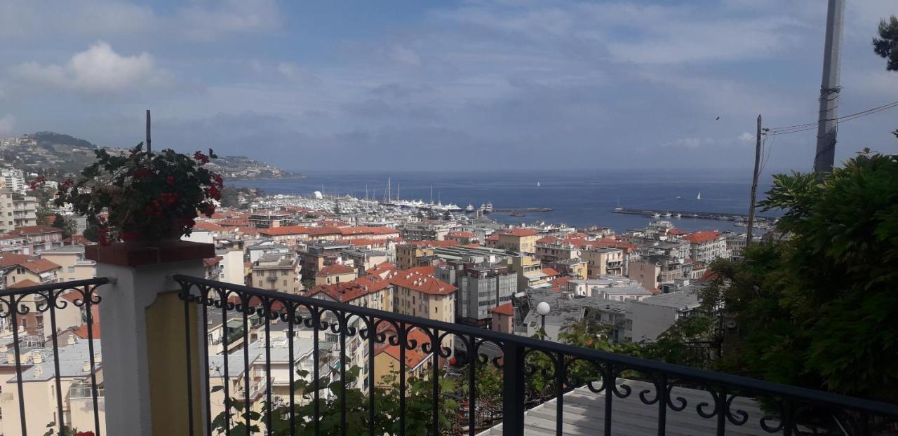 La Casa Del Sole Hotel Sanremo Exterior photo